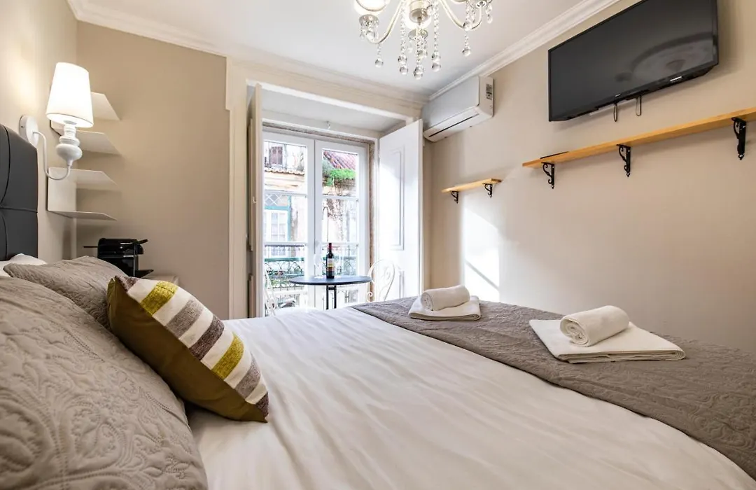 Lovelystay - Charming Douradoures I-1