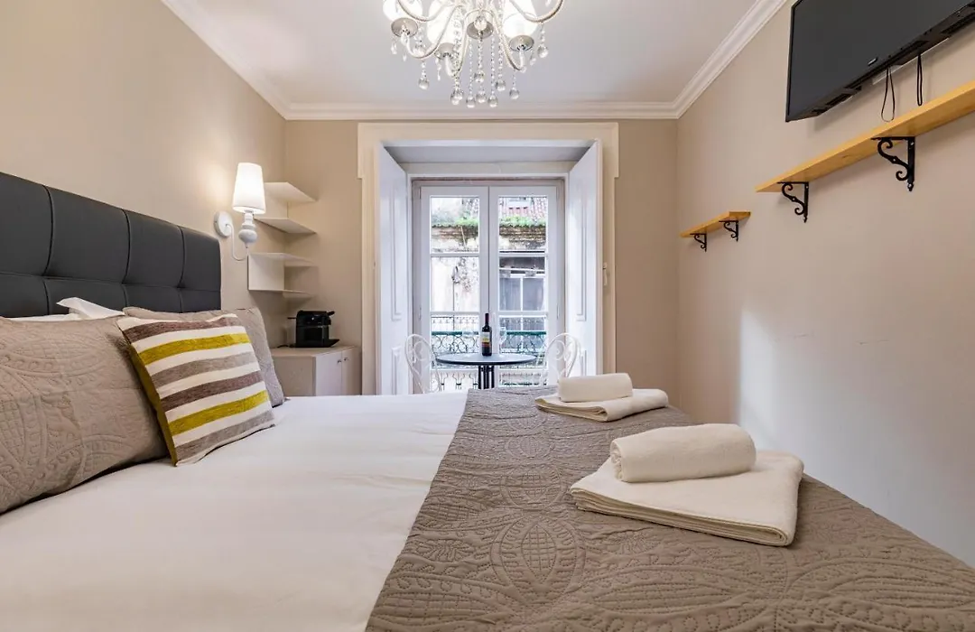 Lovelystay - Charming Douradoures I-1